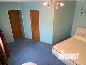 Дом 300м², 3-этажный, посуточно,