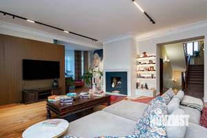 Коттедж 346м², 3-этажный, участок 14 сот.