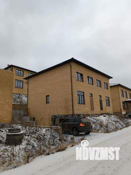 Таунхаус 144м², 2-этажный, участок 3 сот.