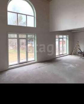 Дом 180м², 2-этажный, участок 6 сот.