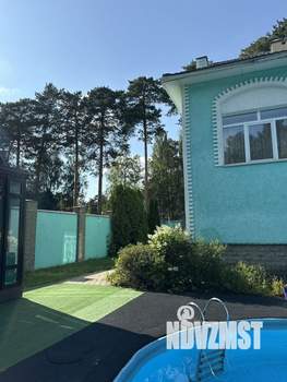 Коттедж 293м², 3-этажный, участок 6 сот.