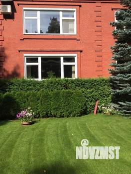 Коттедж 561м², 2-этажный, участок 12 сот.