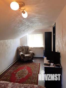 Дом 82м², 2-этажный, участок 6 сот.