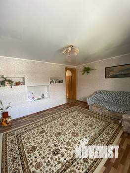 Дом 212м², 2-этажный, участок 6 сот.