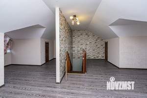 Таунхаус 111м², 3-этажный, участок 16 сот.