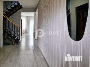 Коттедж 271м², 3-этажный, участок 9 сот.