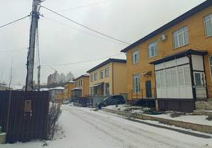 Дом 144м², 2-этажный, участок 3 сот.