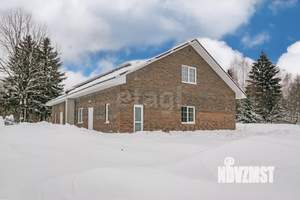 Дом 194м², 1-этажный, участок 7 сот.