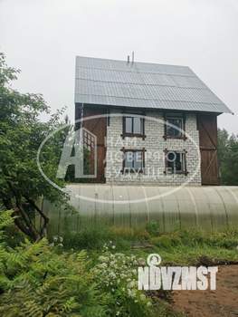 Дом 219м², 3-этажный, участок 11 сот.