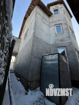 Коттедж 216м², 3-этажный, участок 6 сот.