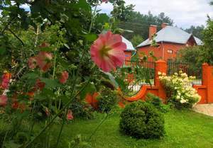 Дом 288м², 3-этажный, участок 12 сот.