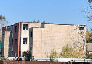 Дом 1068м², 3-этажный, участок 12 сот.