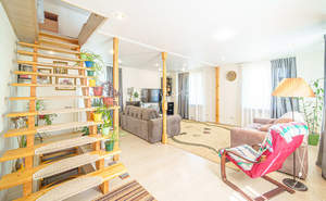 Дом 142м², 3-этажный, участок 13 сот.