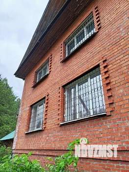 Дом 714м², 3-этажный, участок 23 сот.