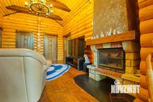 Дом 240м², 3-этажный, участок 8 сот.