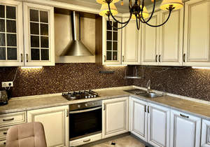 Дом 200м², 2-этажный, на длительный срок, 