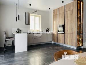 Коттедж 360м², 2-этажный, на длительный срок, 