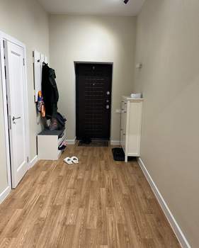 Дом 250м&sup2;, 3-этажный, на длительный срок, 