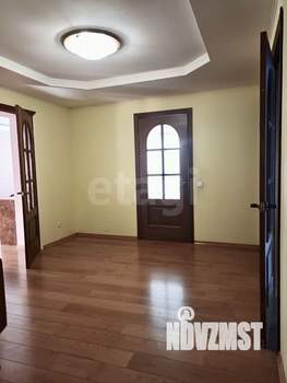 Дом 300м², 3-этажный, на длительный срок, 