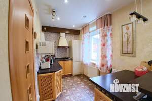 Коттедж 253м², 2-этажный, участок 16 сот.  