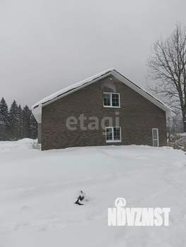 Дом 195м², 2-этажный, участок 6 сот.  