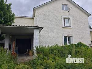 Дом 341м², 3-этажный, участок 6 сот.  
