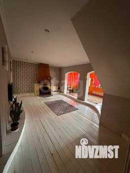 Дом 260м², 2-этажный, участок 4 сот.  