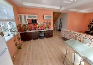 Дом 120м², 2-этажный, участок 7 сот.  