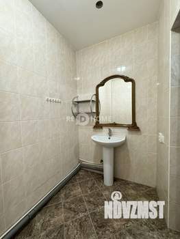 Коттедж 451м², 3-этажный, участок 12 сот.  