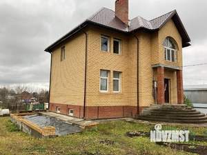 Дом 300м², 2-этажный, участок 12 сот.  