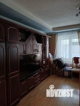 Дом 61м&sup2;, 1-этажный, участок 10 сот.  