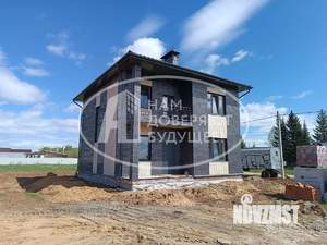 Дом 140м², 2-этажный, участок 8 сот.  