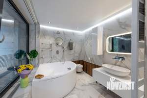 Дом 250м², 2-этажный, участок 9 сот.  