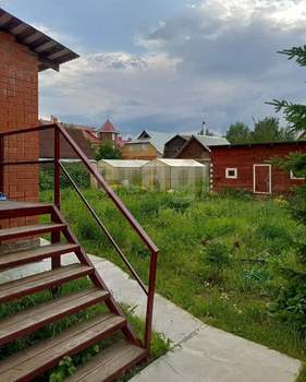 Дом 210м², 2-этажный, участок 12 сот.  