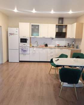 Дом 210м², 2-этажный, участок 12 сот.  