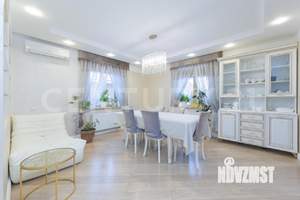 Коттедж 391м², 3-этажный, участок 12 сот.  