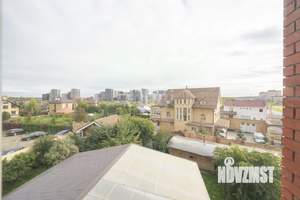 Дом 500м², 3-этажный, участок 12 сот.  