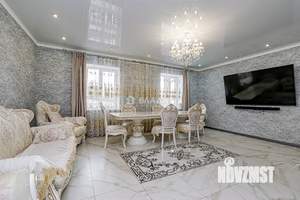 Дом 312м², 2-этажный, участок 7 сот.  