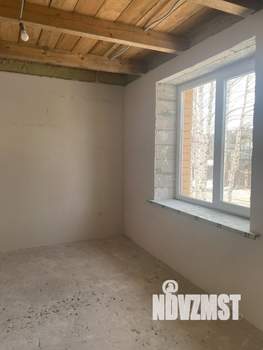 Дом 300м², 2-этажный, участок 12 сот.  