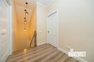 Коттедж 117м², 2-этажный, участок 8 сот.  