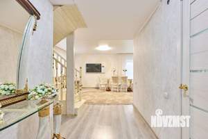 Дом 105м², 2-этажный, участок 6 сот.  