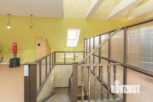 Дом 500м², 3-этажный, участок 12 сот.  