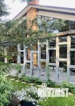 Дом 430м², 3-этажный, участок 13 сот.  