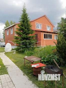 Дом 210м², 2-этажный, участок 12 сот.  