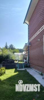 Коттедж 396м², 3-этажный, участок 12 сот.  