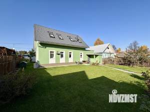 Коттедж 165м², 2-этажный, участок 6 сот.  