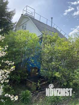 Дом 25м², 2-этажный, участок 6 сот.  