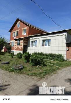 Дом 284м², 2-этажный, участок 12 сот.  