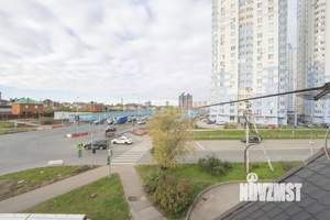 Дом 500м², 3-этажный, участок 12 сот.  