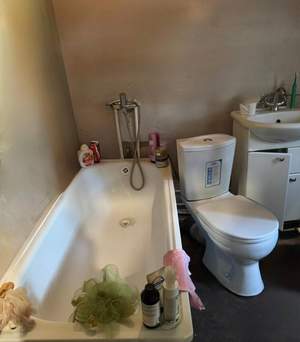 Дом 106м², 2-этажный, участок 6 сот.  